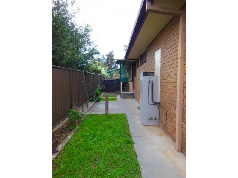 2/49 Ellis Street, Flora Hill VIC 3550