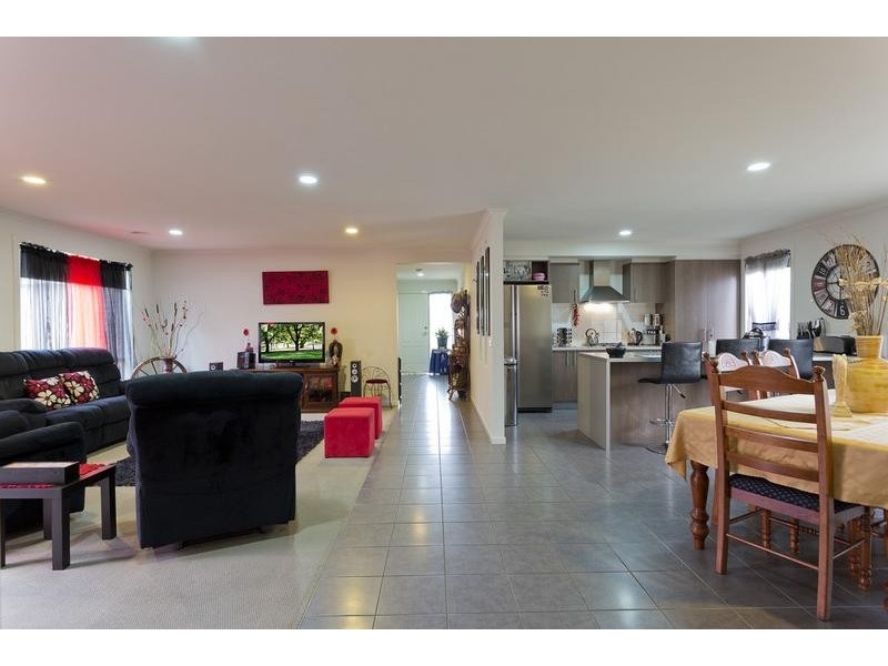 55 Botanical Drive, Epsom VIC 3551