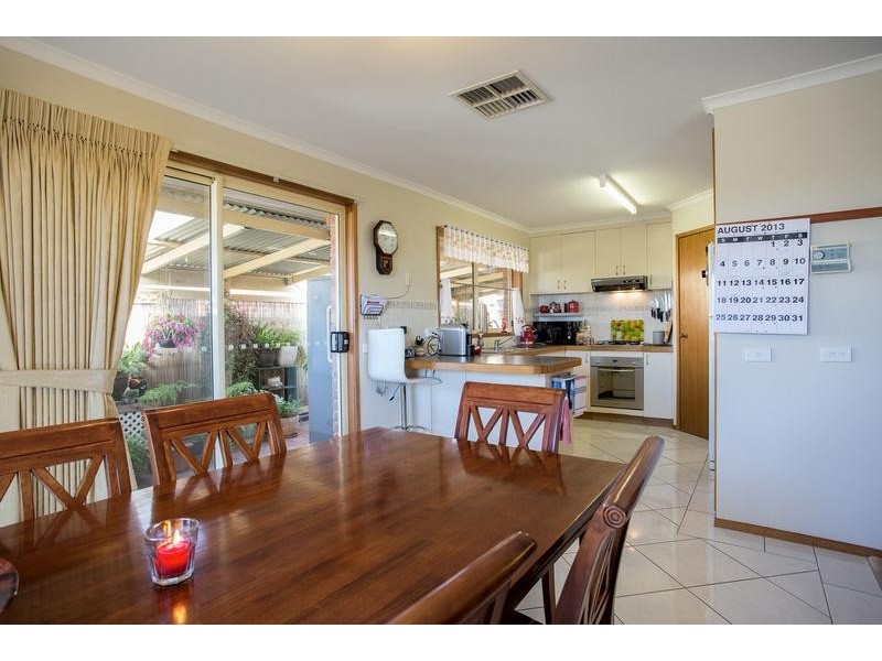 2 Timberview Terrace, Kangaroo Flat VIC 3555