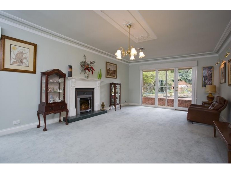 4 Harrods Court, Strathdale VIC 3550