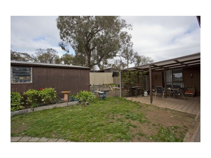 60 Browning Street, Kangaroo Flat VIC 3555