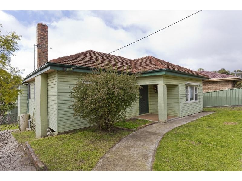 16 Thomas Street, Ironbark VIC 3550