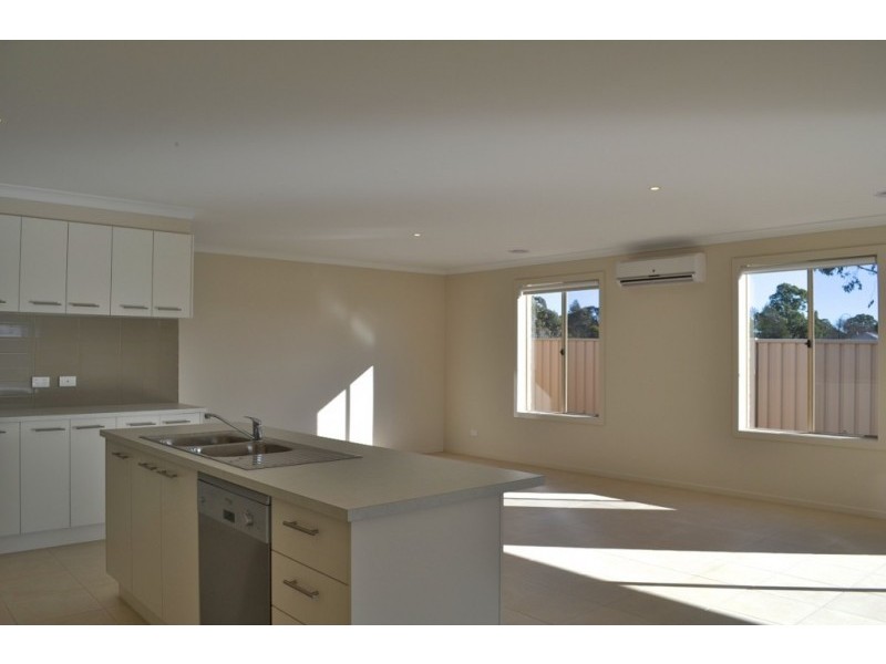 11 Cumberland Terrace, Strathfieldsaye VIC 3551