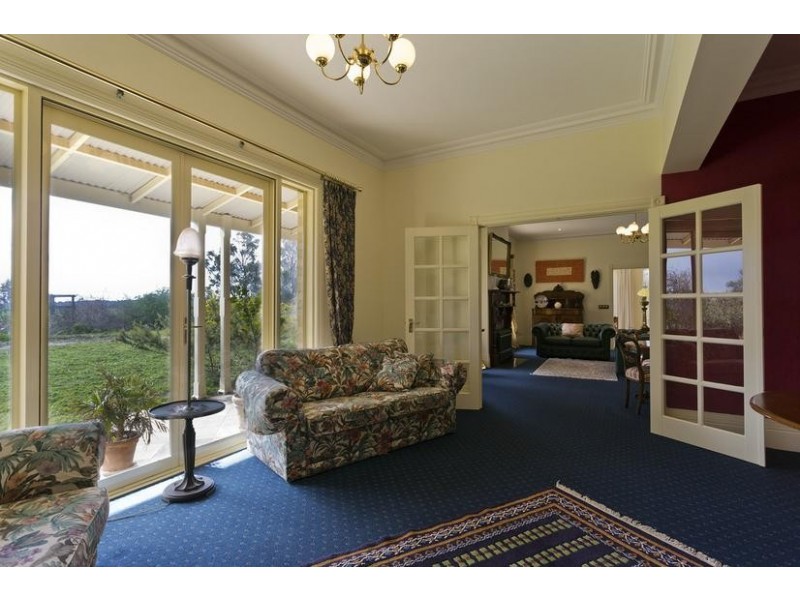 251 Pinjarra Drive, Lockwood South VIC 3551