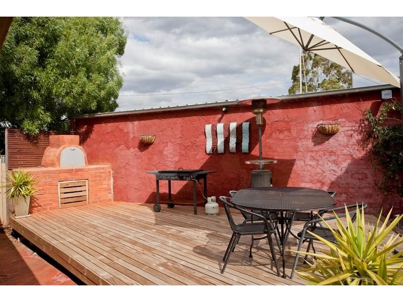 10A Young Street, Golden Square VIC 3555