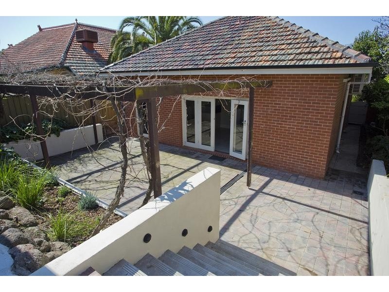 2 Carpenter Street, Quarry Hill VIC 3550