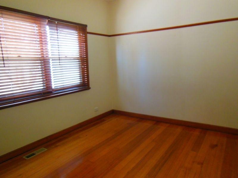 430 High Street, Golden Square VIC 3555