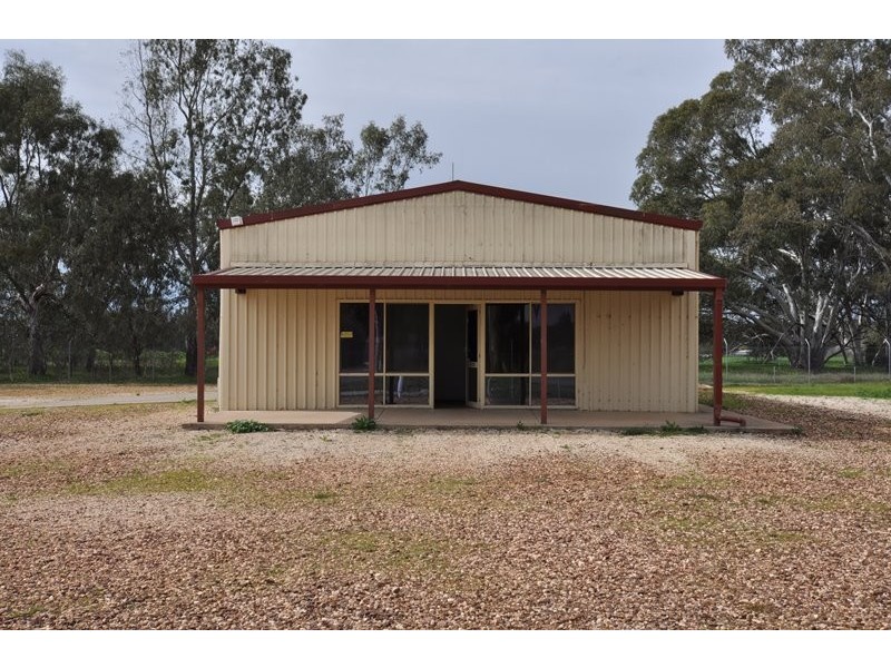 92-96B Midland Highway, Bendigo VIC 3550