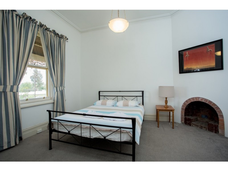 158 Rowan Street, Bendigo VIC 3550