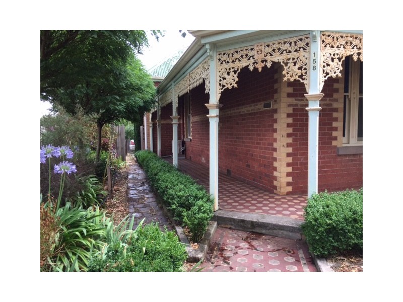 158 Rowan Street, Bendigo VIC 3550