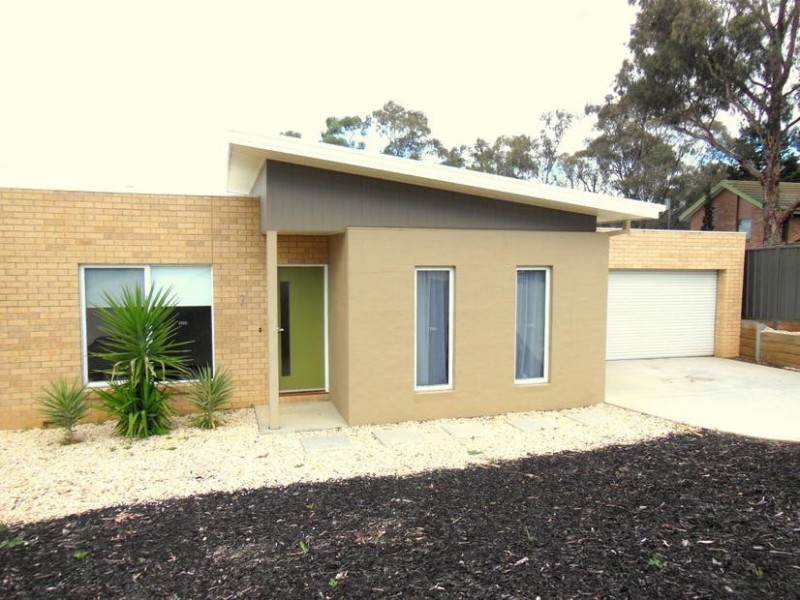 7/10 Gordon Street, Spring Gully VIC 3550