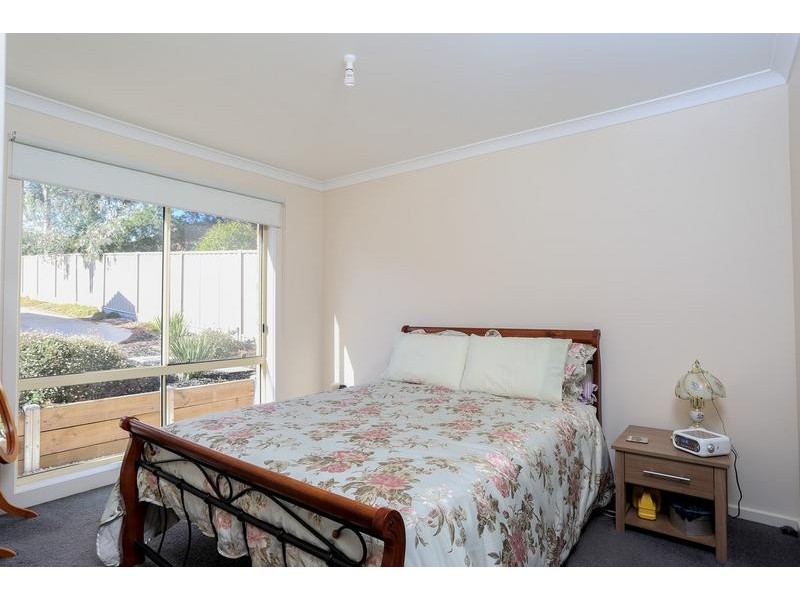 3/28A Church Street, Kangaroo Flat VIC 3555