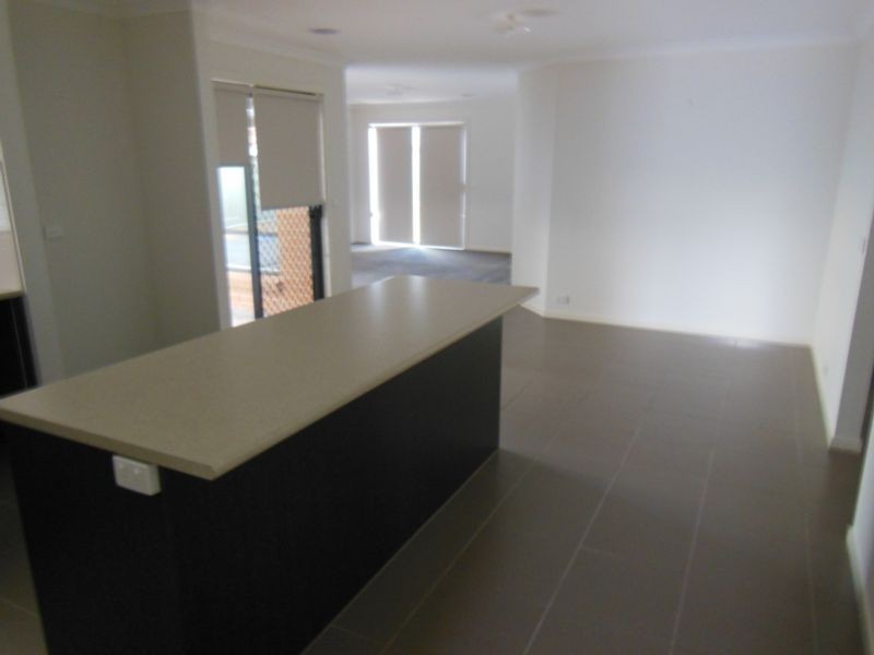 6 Millewa Drive, Ascot VIC 3551