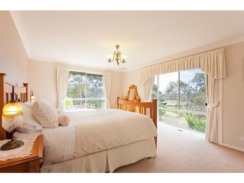4 Prior Street, Chewton VIC 3451