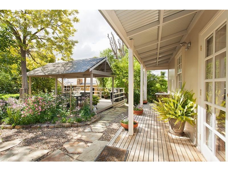 4 Prior Street, Chewton VIC 3451