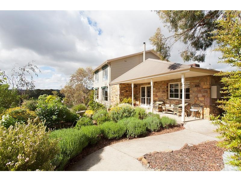 4 Prior Street, Chewton VIC 3451