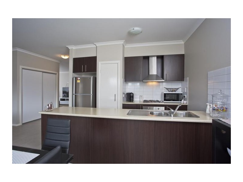 13 Deharl Court, Epsom VIC 3551