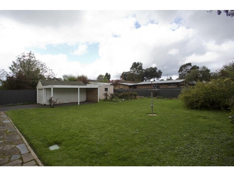57 Sternberg Street, Kennington VIC 3550