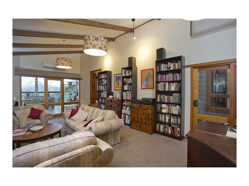 151 Edwards Road, Kennington VIC 3550