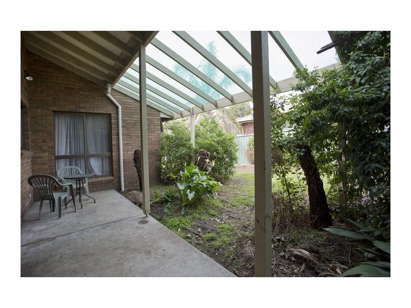 27 Ridgeway Crescent, Kennington VIC 3550