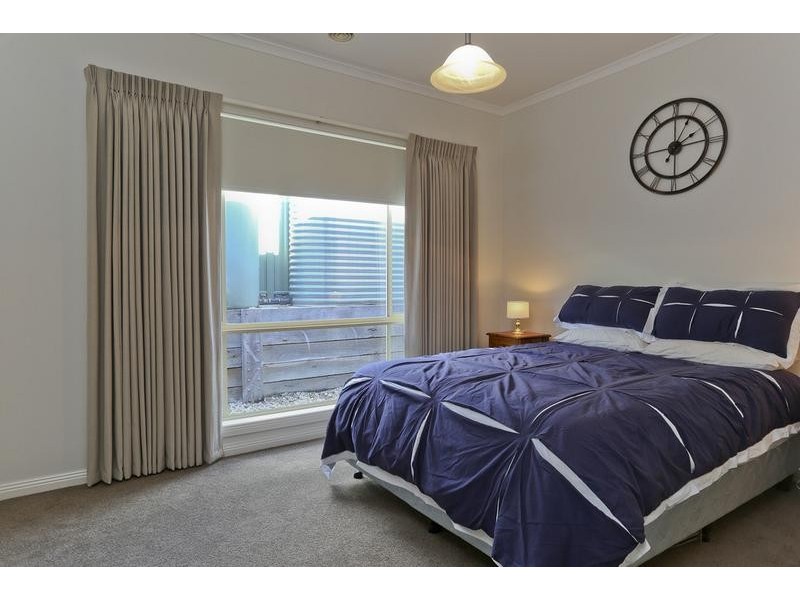 30 Keogh Drive, Spring Gully VIC 3550