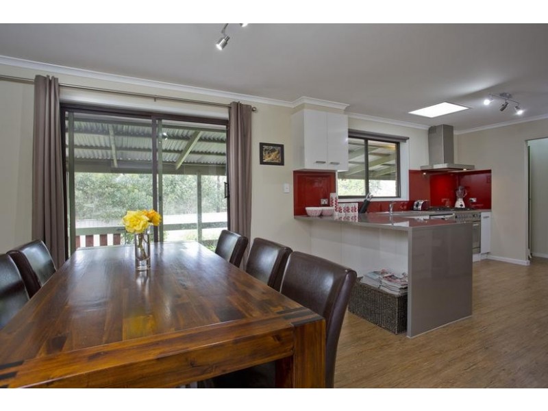 23 Cheriton Drive, Strathdale VIC 3550