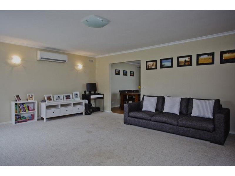 23 Cheriton Drive, Strathdale VIC 3550