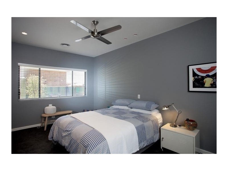 9 Rathlin Avenue, Junortoun VIC 3551