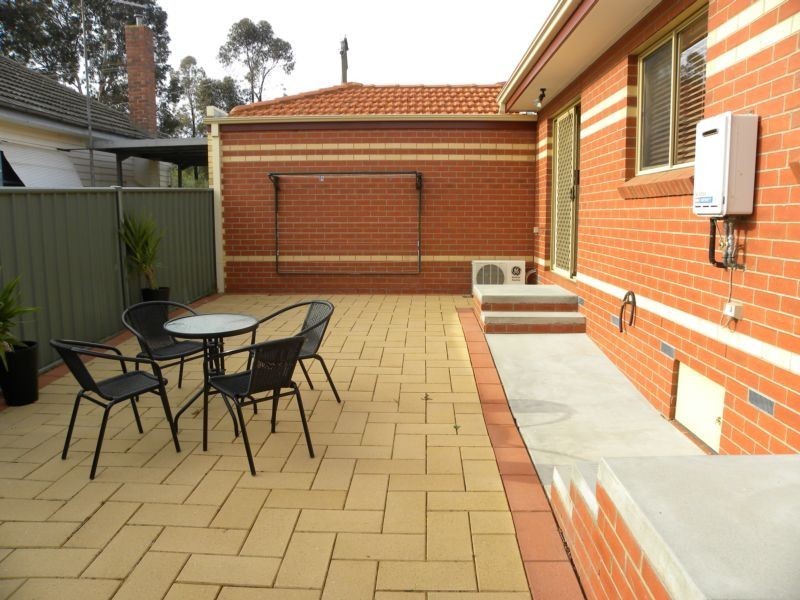 2/17 Bobs Street, Bendigo VIC 3550