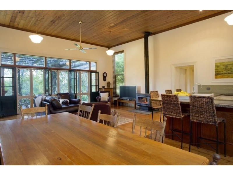 32 Ronald Drive, Mandurang VIC 3551