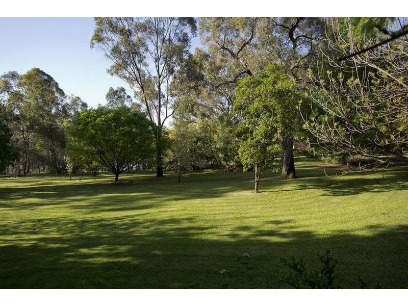 32 Ronald Drive, Mandurang VIC 3551