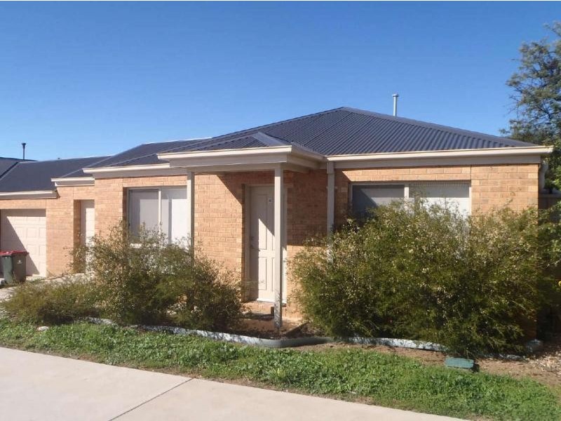 4/30 Prouses Road, North Bendigo VIC 3550