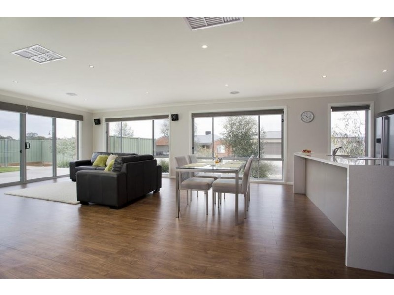 44 Lower Beckhams Road, Maiden Gully VIC 3551