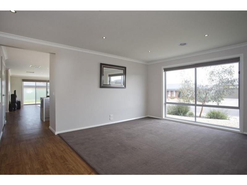 44 Lower Beckhams Road, Maiden Gully VIC 3551