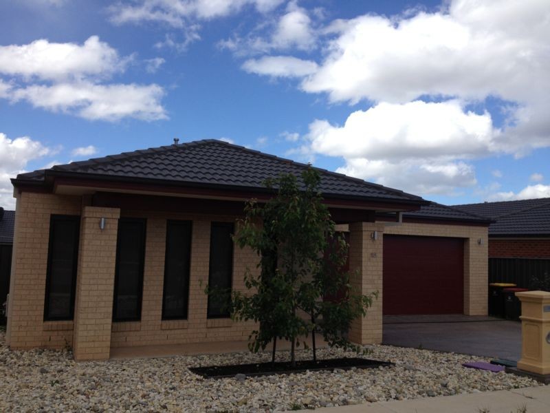 18 Metropolitan Drive, Eaglehawk VIC 3556