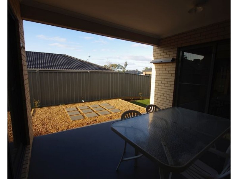 18 Futura Avenue, Golden Square VIC 3555