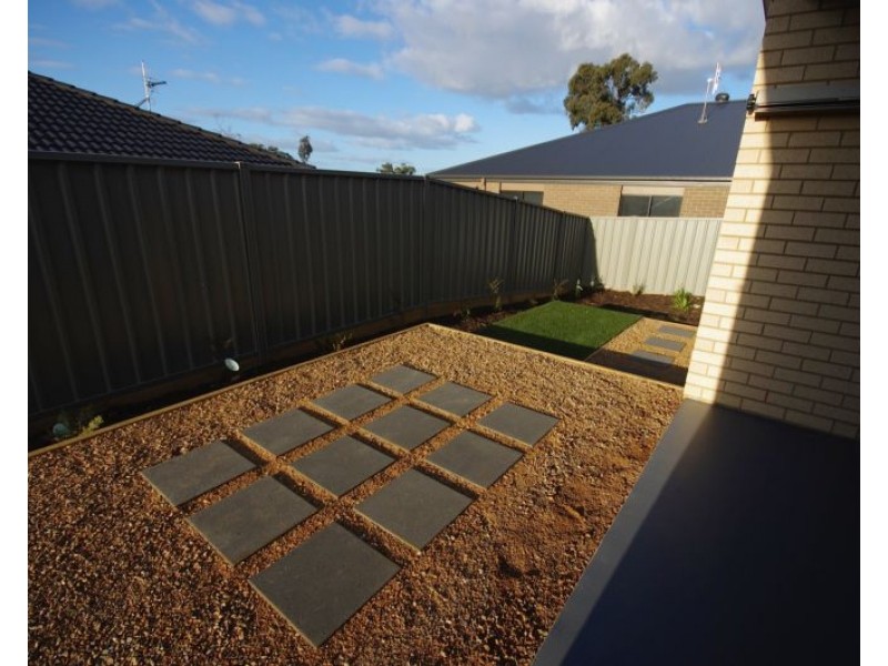 18 Futura Avenue, Golden Square VIC 3555