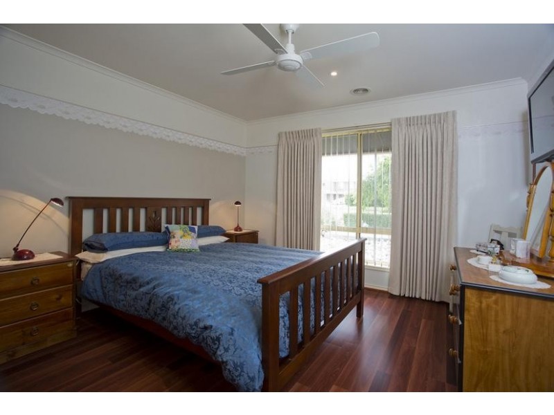 34 Goynes Road, Epsom VIC 3551