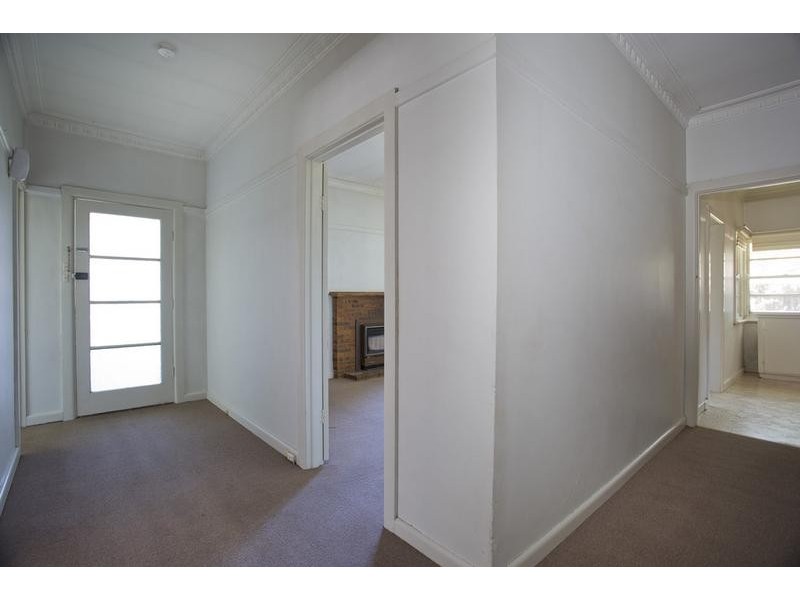 20 Carpenter Street, Kangaroo Flat VIC 3555