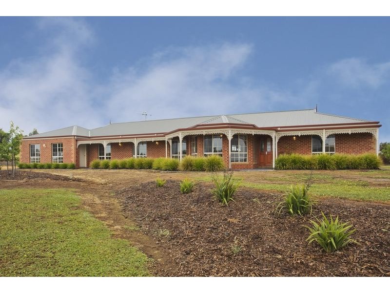 41 Sunrise Crescent, Lockwood South VIC 3551