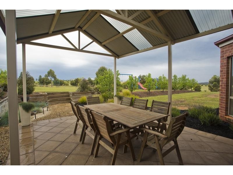 41 Sunrise Crescent, Lockwood South VIC 3551