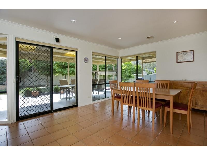 14 Glenshael Court, Strathfieldsaye VIC 3551