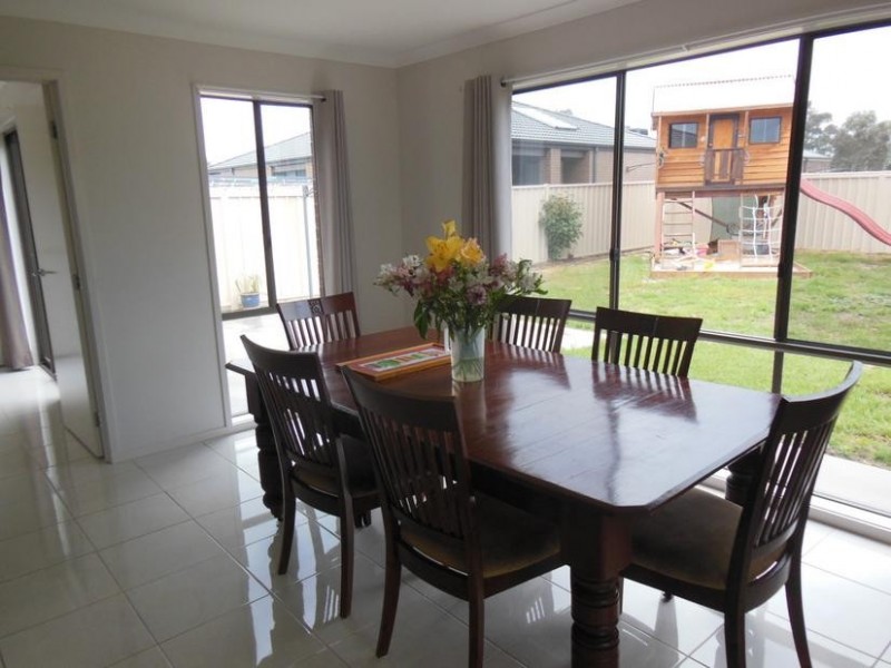 84 Bassett Drive, Strathfieldsaye VIC 3551
