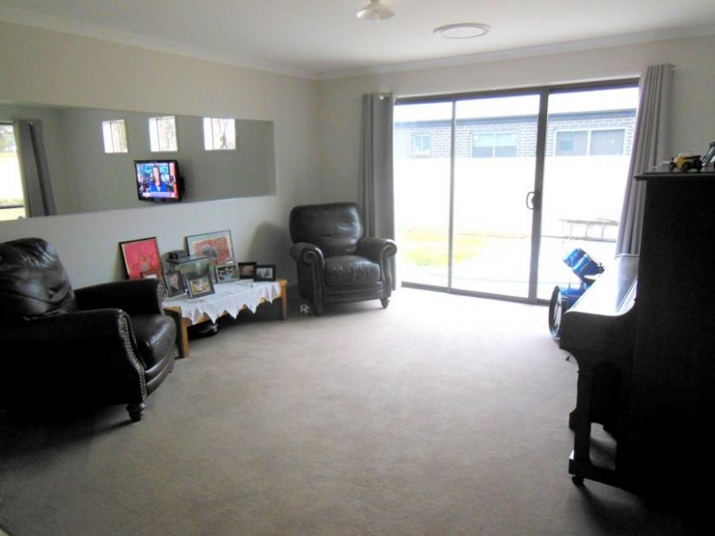 84 Bassett Drive, Strathfieldsaye VIC 3551