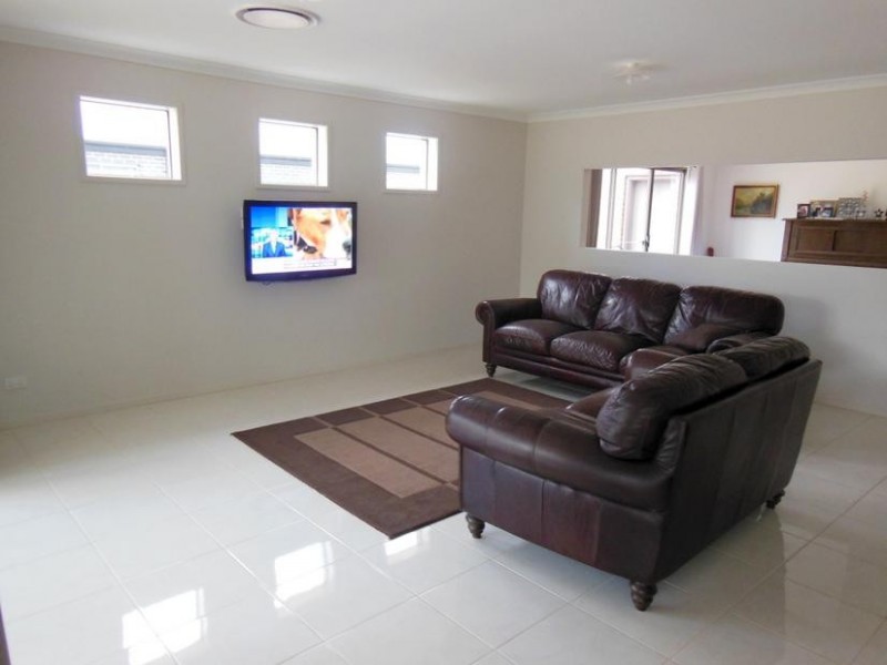 84 Bassett Drive, Strathfieldsaye VIC 3551