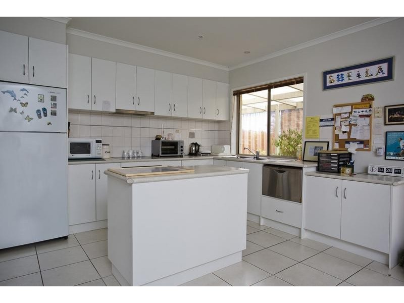 7/51A Ellis Street, Flora Hill VIC 3550
