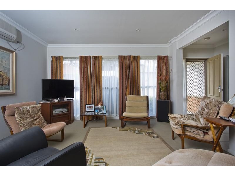7/51A Ellis Street, Flora Hill VIC 3550