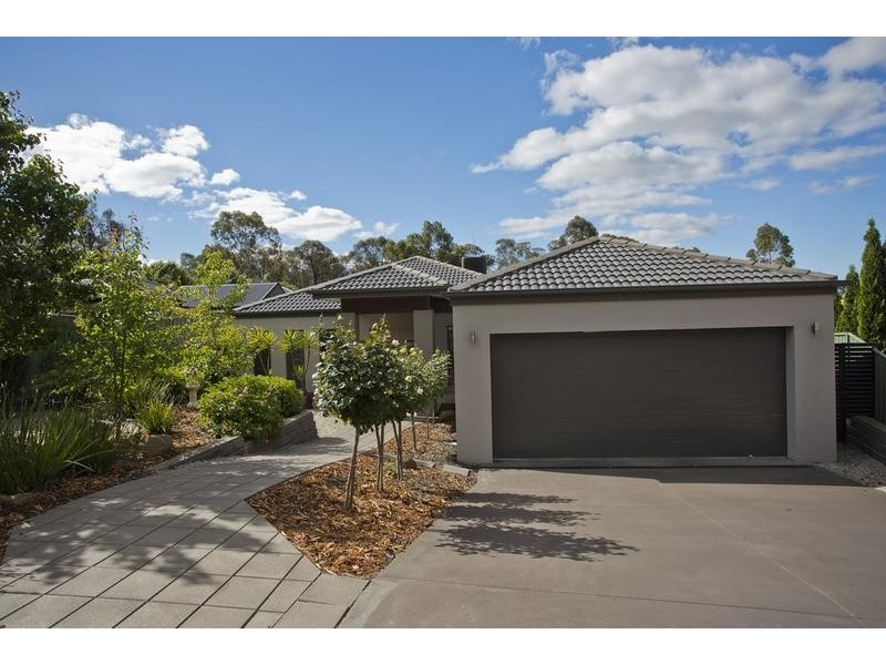 5 Federation Terrace, Kennington VIC 3550
