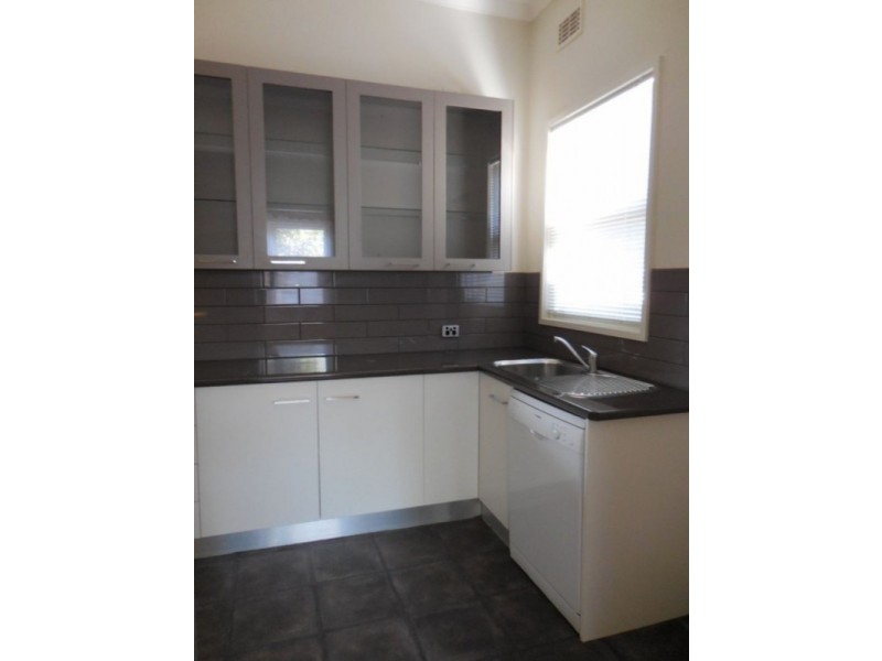 10 Echuca Street, Quarry Hill VIC 3550