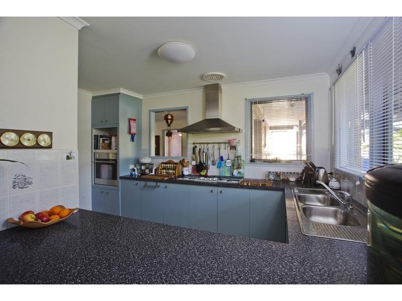21 Spring Hill Drive, Spring Gully VIC 3550